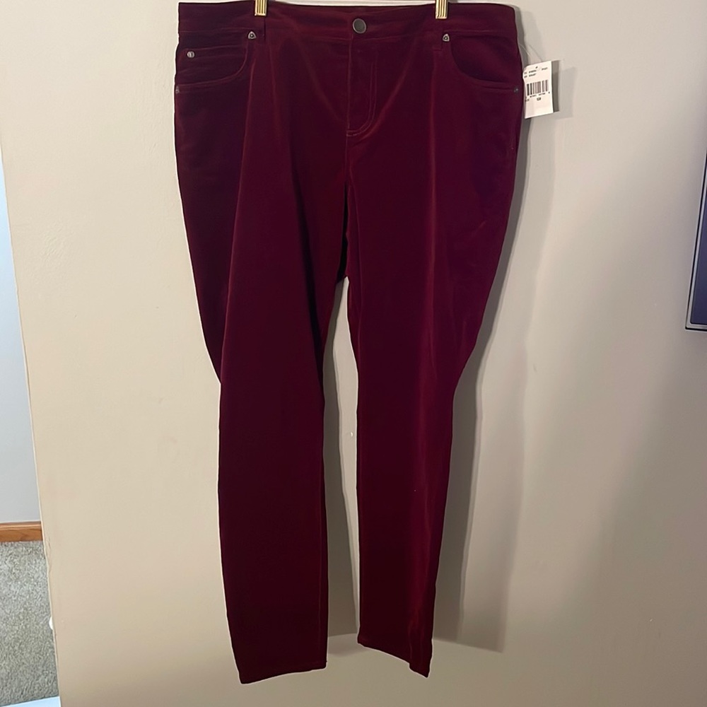 Burgundy corduroy pant. Kut From the Cloth size 16W